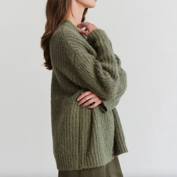 Jenni Kayne Cocoon Cardigan in Olive - Small - Picture 13 of 13